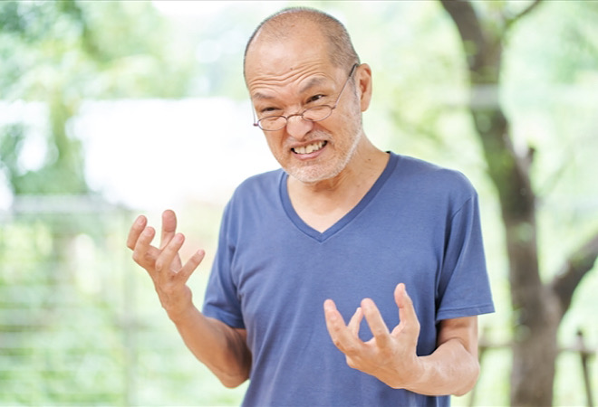 おじいちゃん?娘がジジ活からストーカーされている